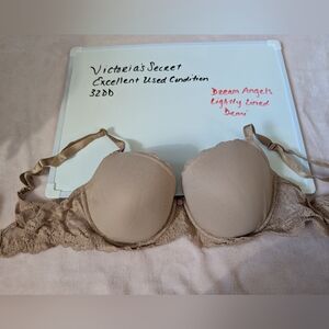 Victoria's Secret Nude Lace Lightly Lined Demi Bra